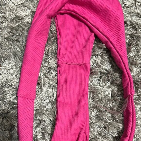 Vibrant Pink Bikini Set size small - Picture 2 of 9